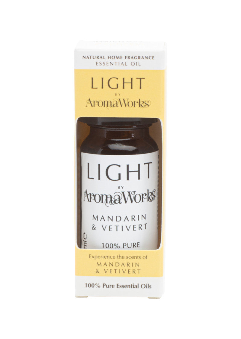 AromaWorks Light Essential Oil Blend Mandarin and Vetivert 10ml