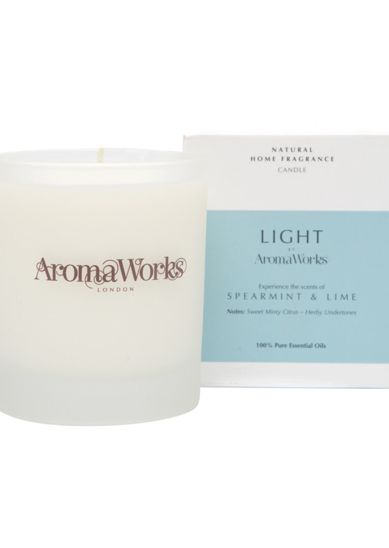 AromaWorks Light Candle Spearmint and Lime Medium 220g